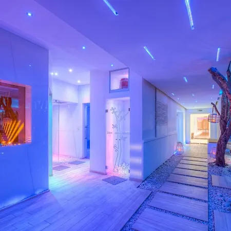 Victoria Palace Hotel&zen Wellness
