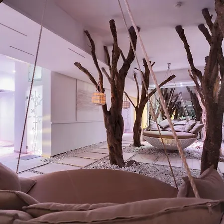 Victoria Palace & Zen Wellness