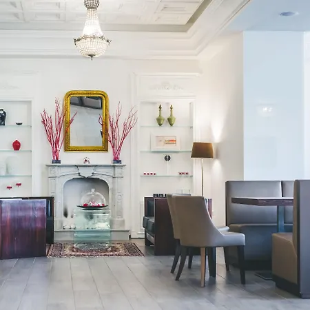 Victoria Palace & Zen Wellness מלון