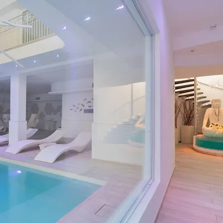 מלון Victoria Palace & Zen Wellness גאליפולי