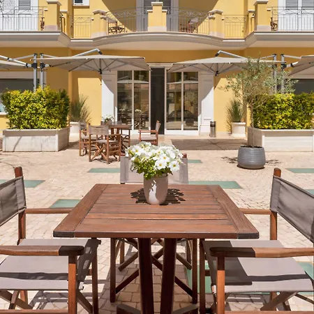 מלון Victoria Palace & Zen Wellness גאליפולי